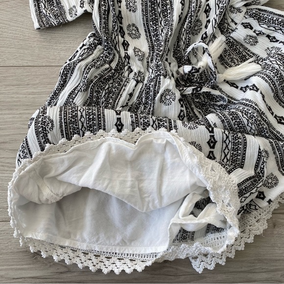 ABERCROMBIE & FITCH Off Shoulder Romper - Picture 4 of 4